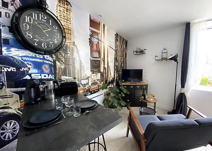 Le Petit Atelier - Studio - Wifi - Coeur De Ville - Parking
